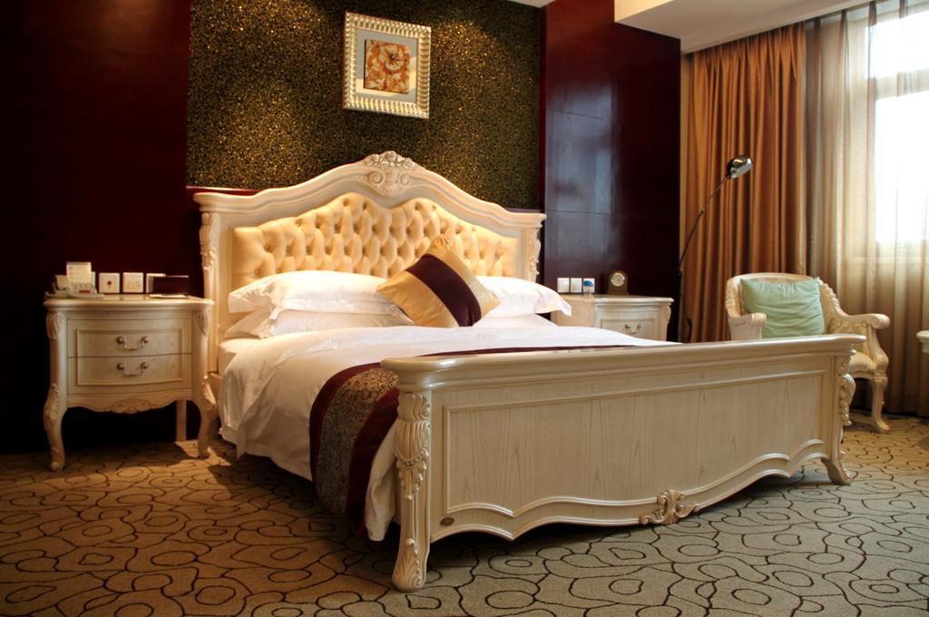 Dynasty International Hotel Куньмин Номер фото